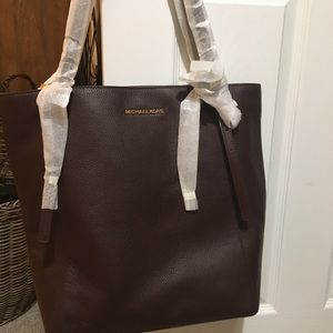 NWT MICHAEL Michael Kors tote bag